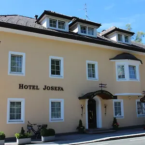 3* Отель Josefa