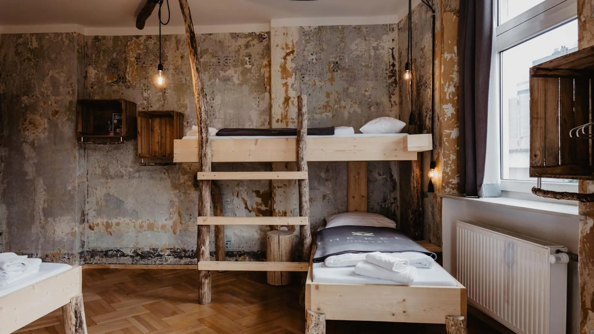 The Keep Eco Rooms Solnohrad Hostel